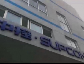 廣告門頭招牌底板和彩鋼扣板如何兼容？